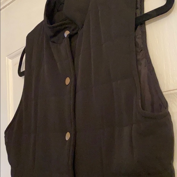 Tulle Down Vest - Picture 7 of 7